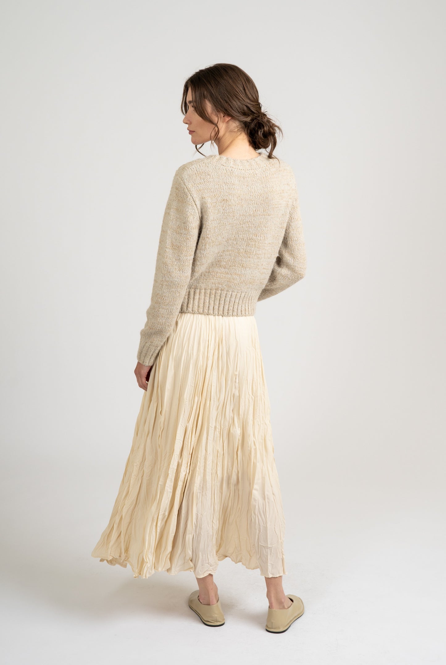 LONG SLEEVE FRONT SEQUINED SWEATER