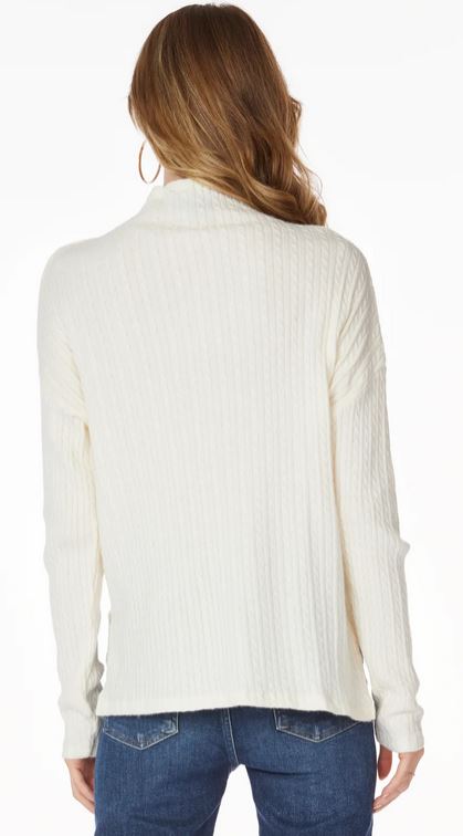 HI-LOW HEM MOCK TURTLENECK