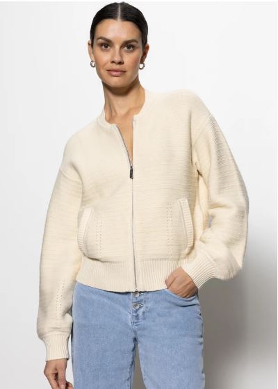 KNITTED BOMBER