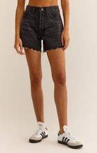 Load image into Gallery viewer, EVERYDAY HI-RISE DENIM SHORT
