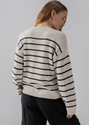 CHILL VIBES SWEATER