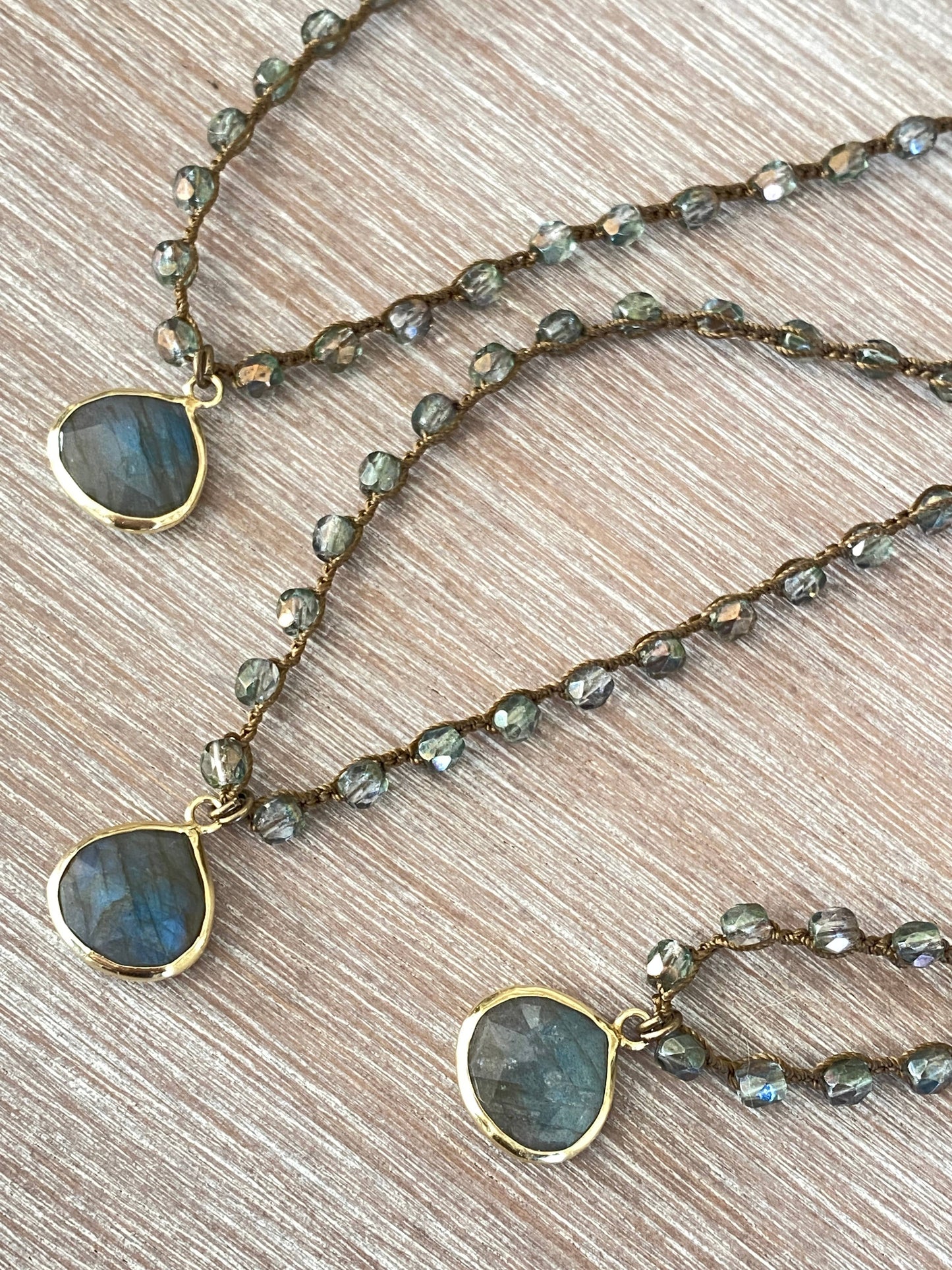 Twist Style - Labradorite Drop Crocheted Necklace In Greenish Blue