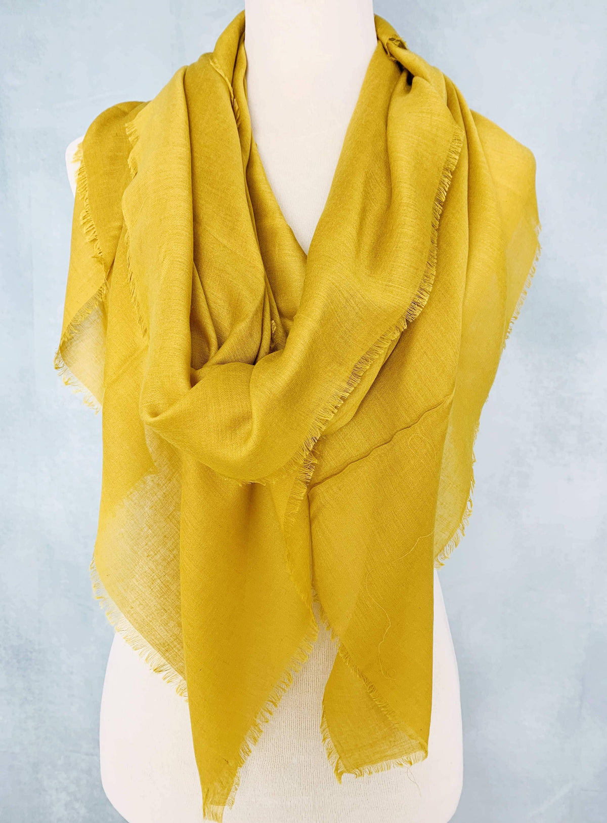 JC Sunny Fashion - JC022595 Cashmere Blend Super Soft Solid scarf