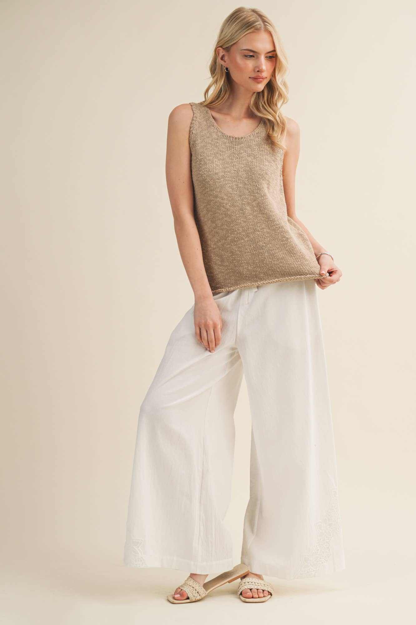 Mustard Seed - Textural Knit Raw-Edge Sleeveless Top