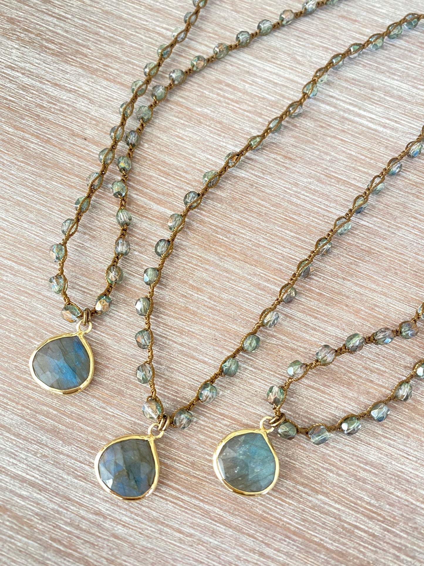 Twist Style - Labradorite Drop Crocheted Necklace In Greenish Blue