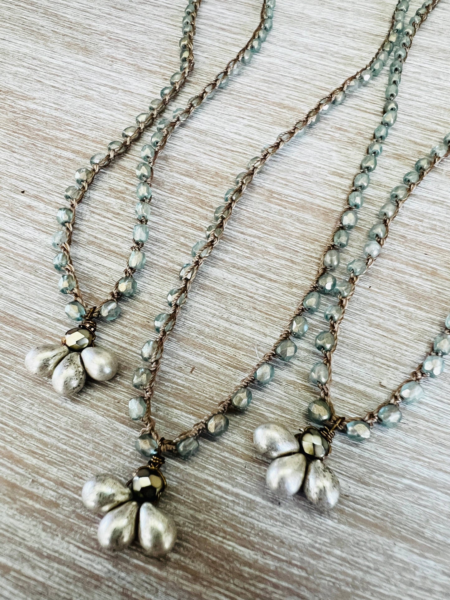 Twist Style - Mint Crystal Crocheted Necklace With Silver Mercury Drops