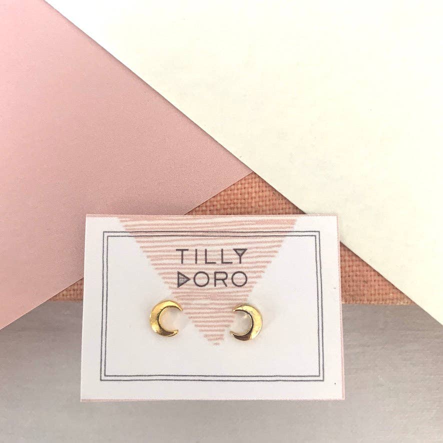 Tilly Doro - Small crescent stud