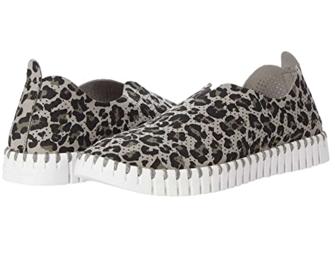 Tulip 139 Perforated Slip On Sneaker - Elements Berkeley