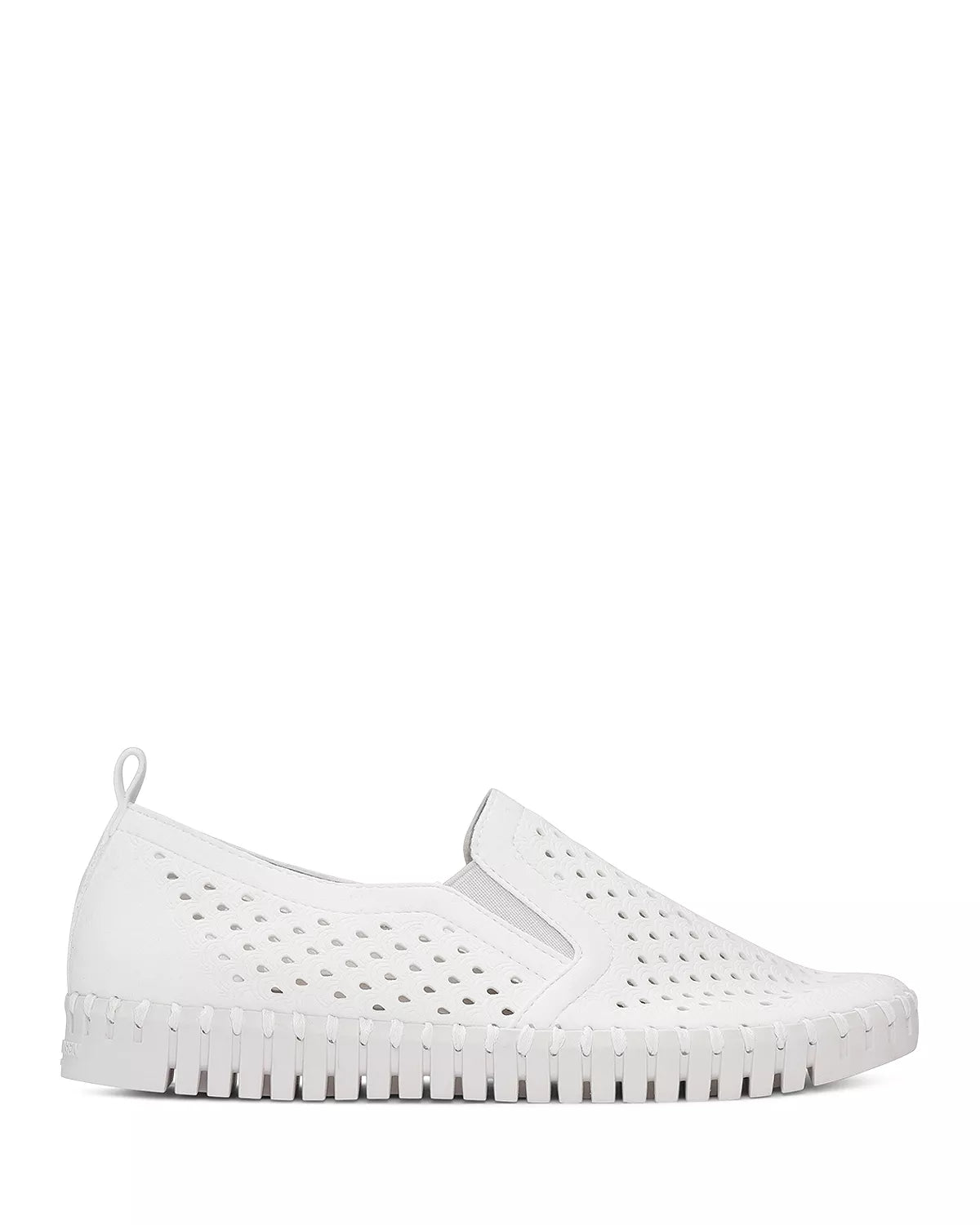 Tulip 140 Perforated Slip On Sneaker