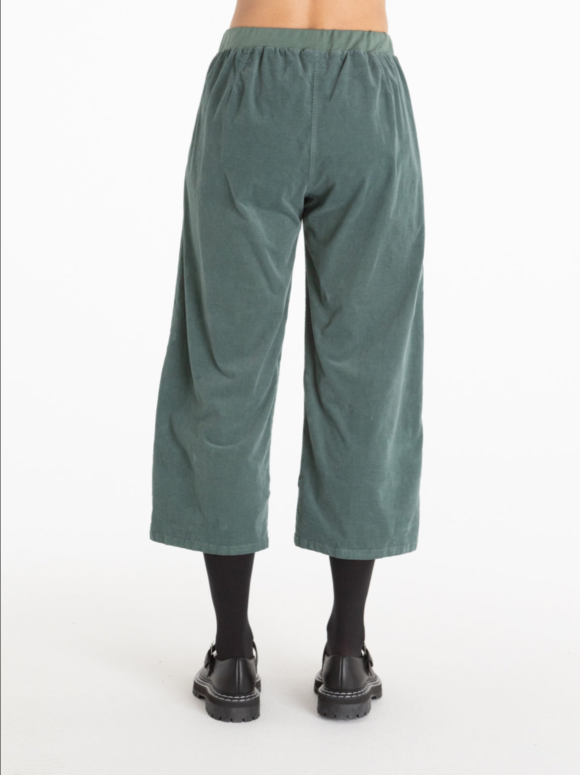 Easy Crop Pant