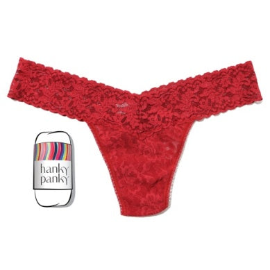 Signature Lace Low Rise Thong