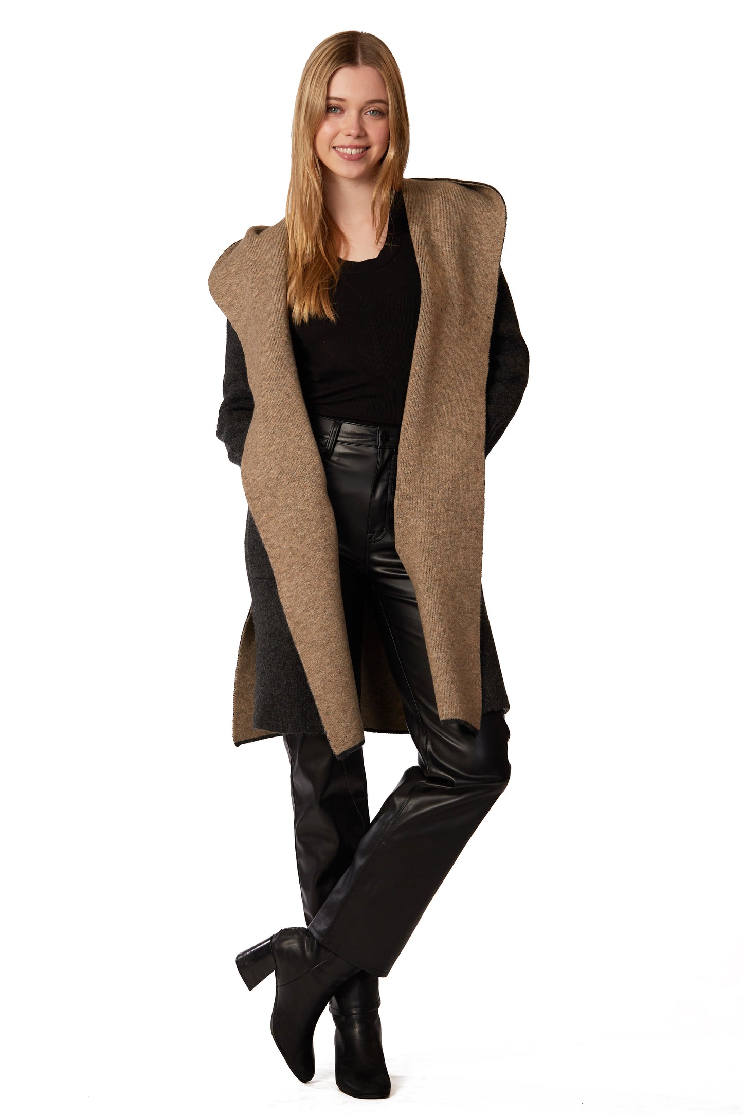 TWO TONE DUSTER
