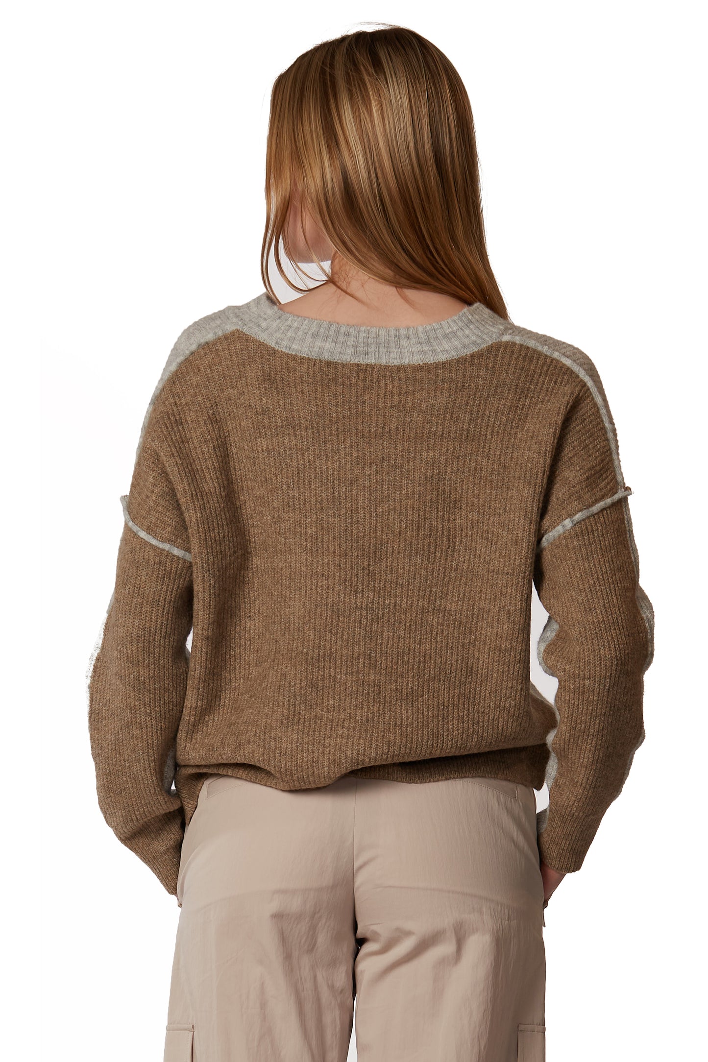 EXPOSED SEAM V-NECK