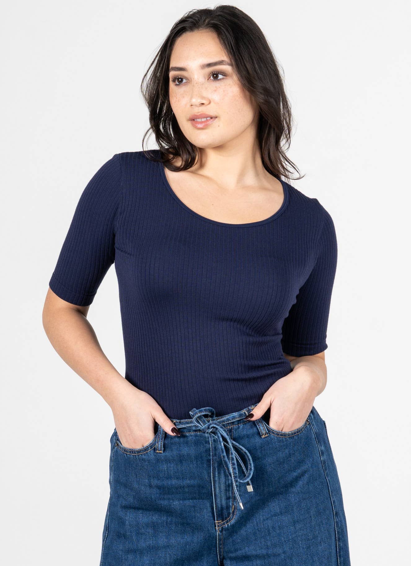 C'est Moi Clothing Co - Seamless Rib S/S Crew Neck