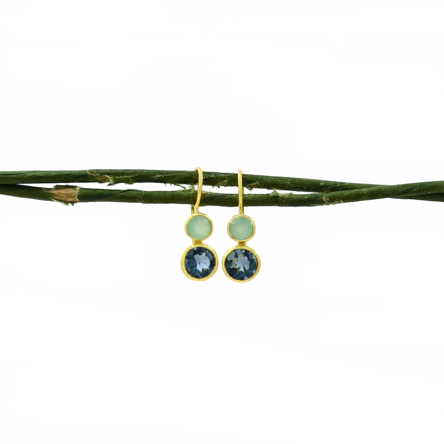 Schmuckoo Berlin - Delphine Gold Earring - Aqua Chalcedony & Blue Iolite