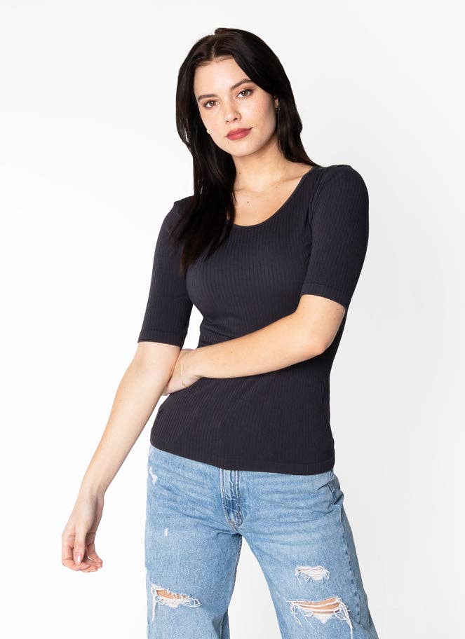 C'est Moi Clothing Co - Seamless Rib S/S Crew Neck