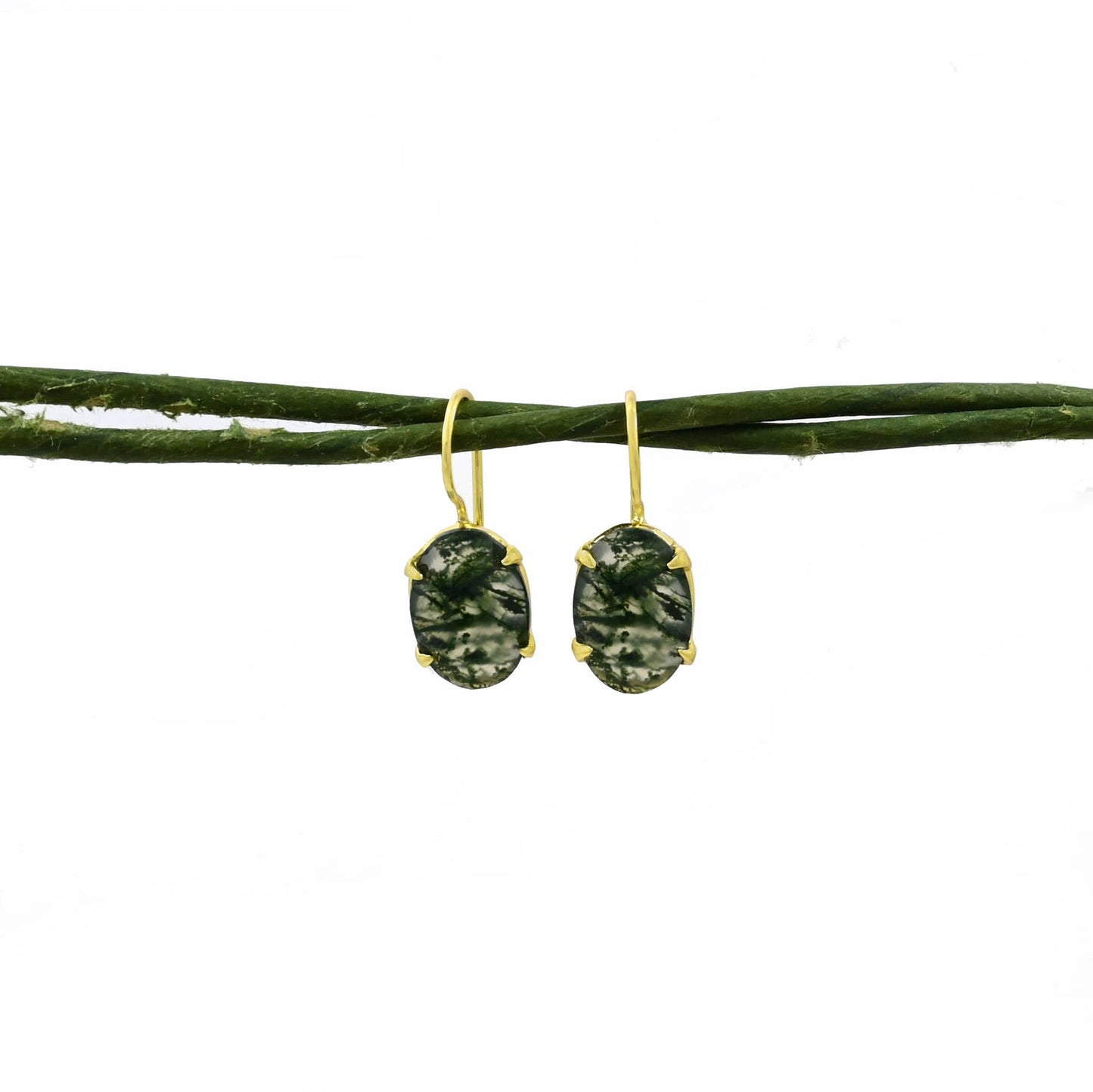 Schmuckoo Berlin - Oval Prong Gemstone Earrings Gold - Green Moss Agate