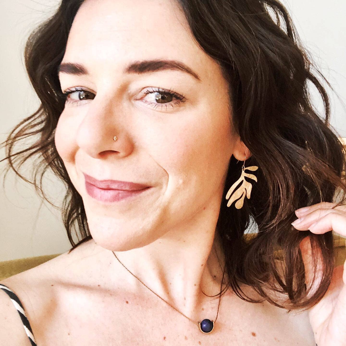 Ker-ij Jewelry - Abstract Leaf Earrings
