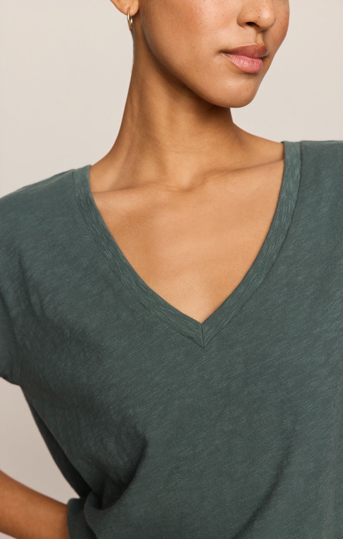 Nomad V Neck Tee