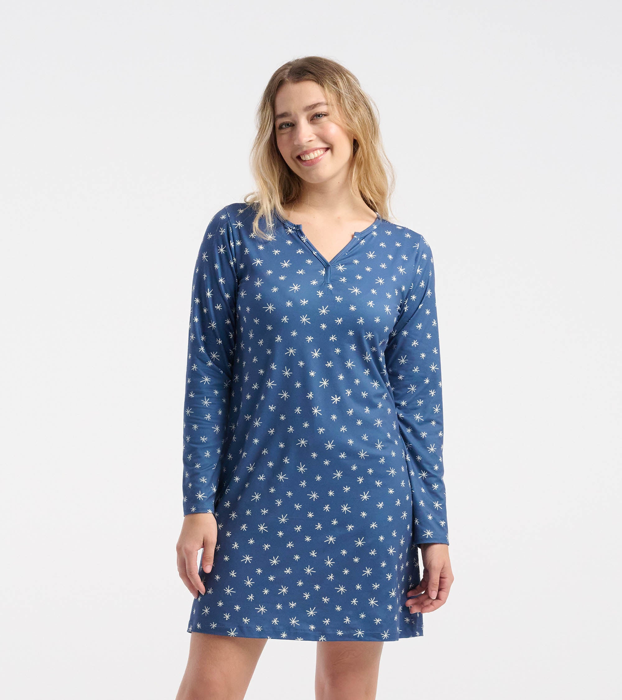 blue snowflakes long sleeve night dress in a bag  Elements Berkeley
