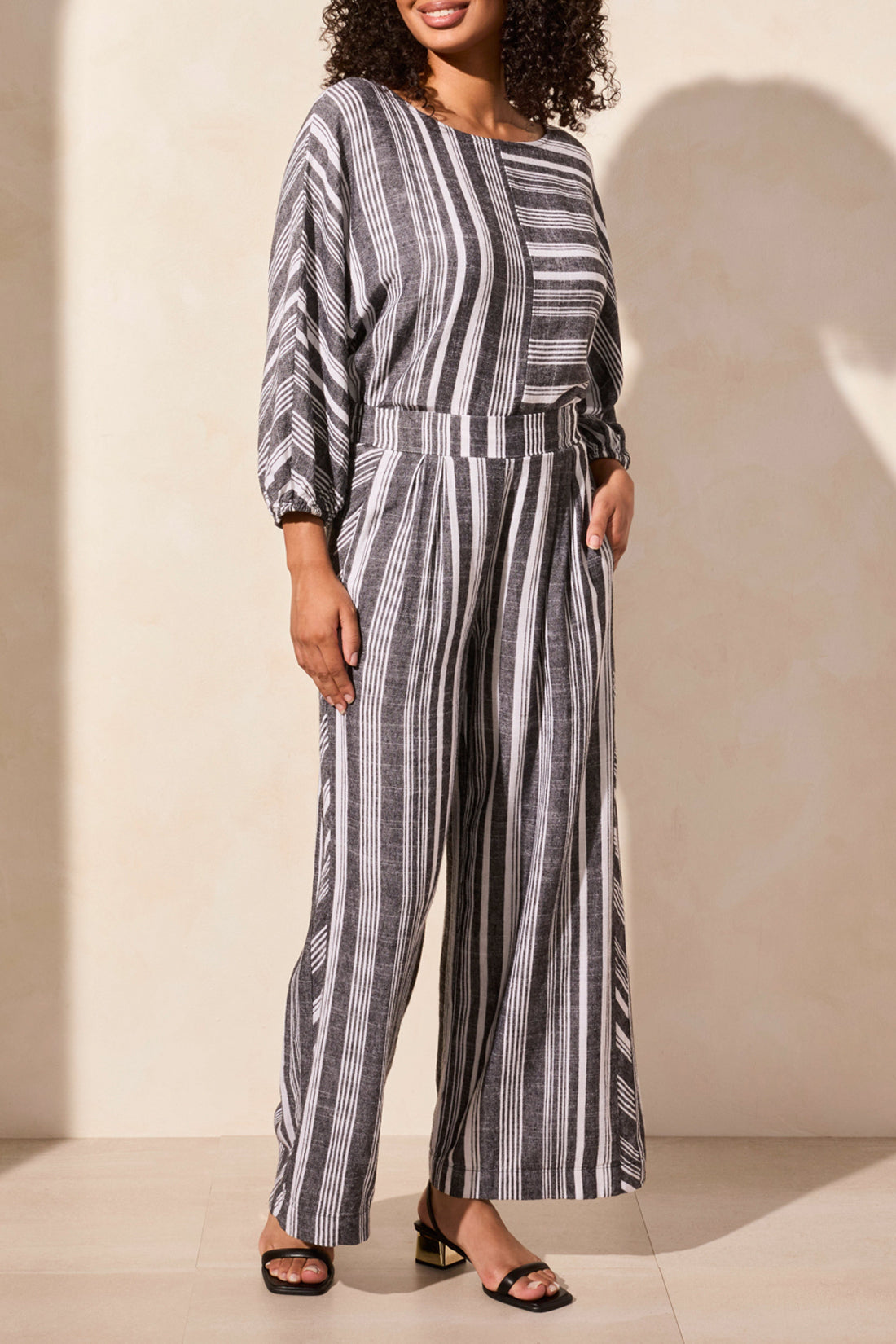 BOAT NECK BLOUSE W/DOLMAN SLEEVES