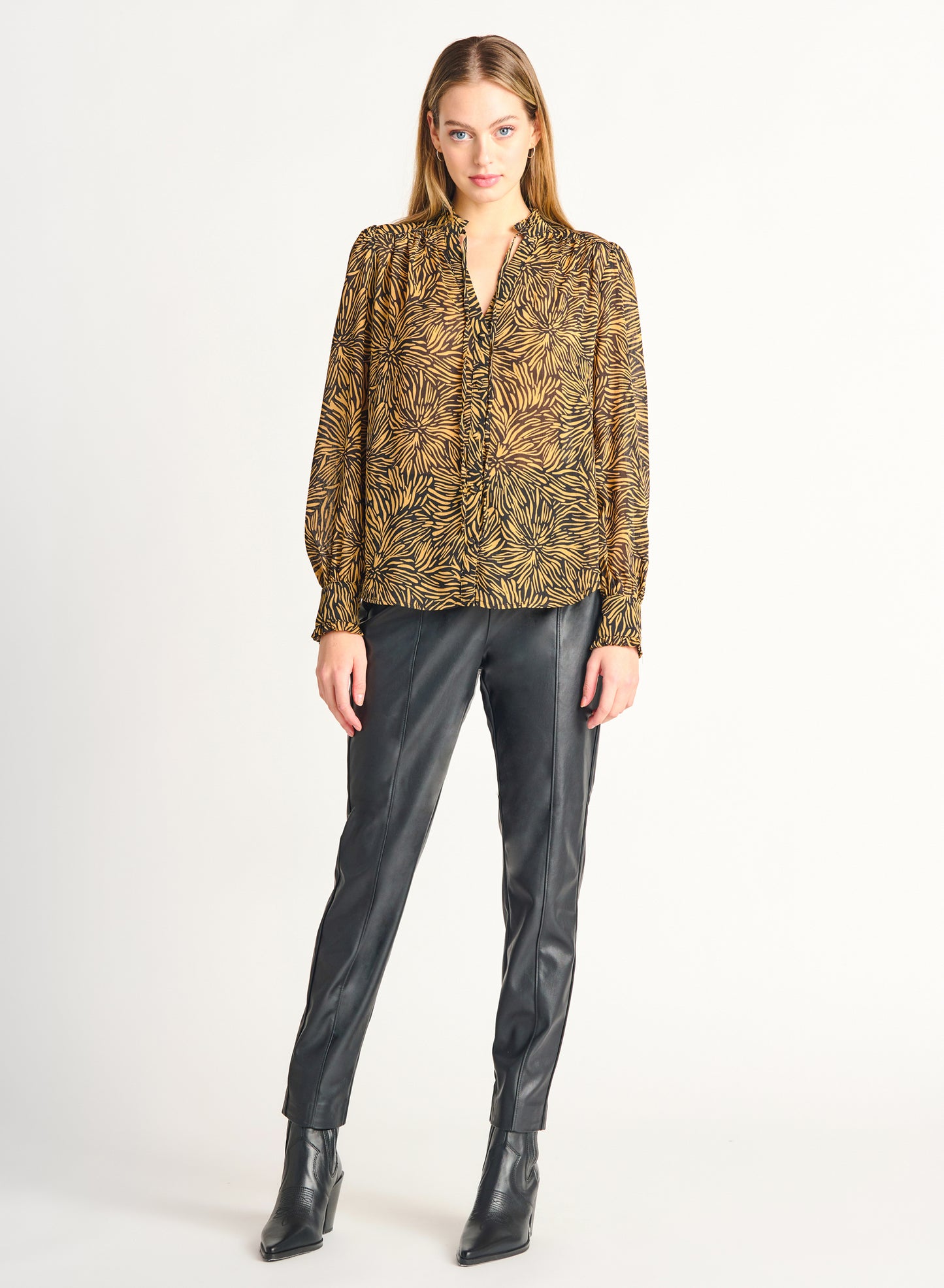 RUFFLE DETAIL TIE-FRONT PEASANT BLOUSE