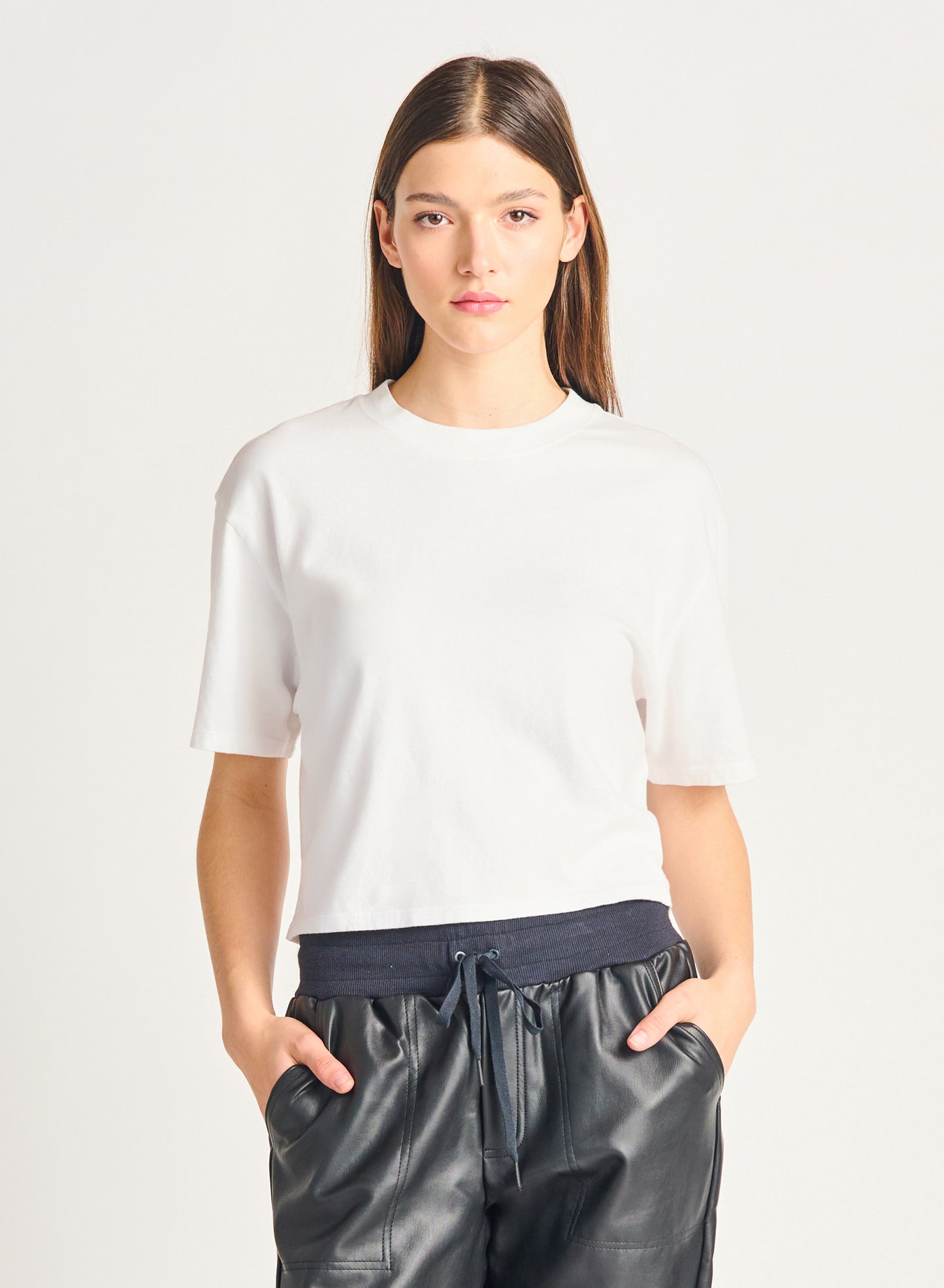 BOXY BASIC TEE