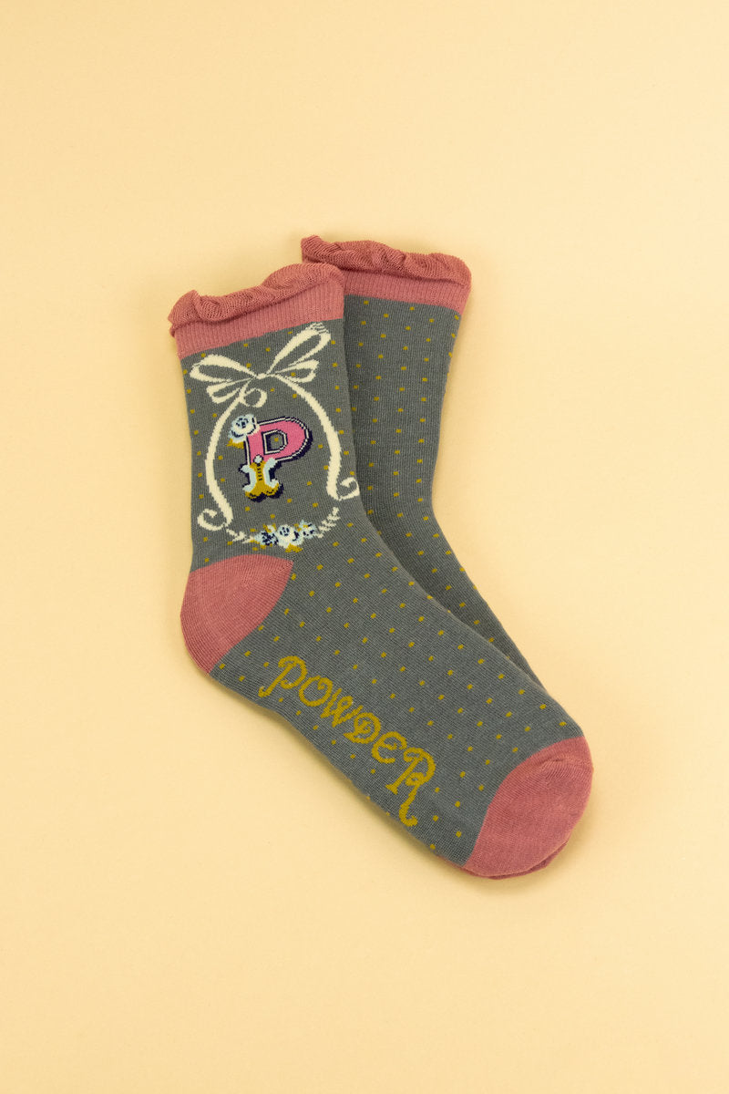 A-Z Ankle Socks