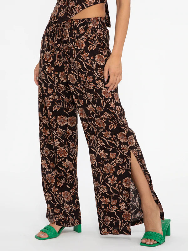 Sanctuary Side Slit Leg Pant