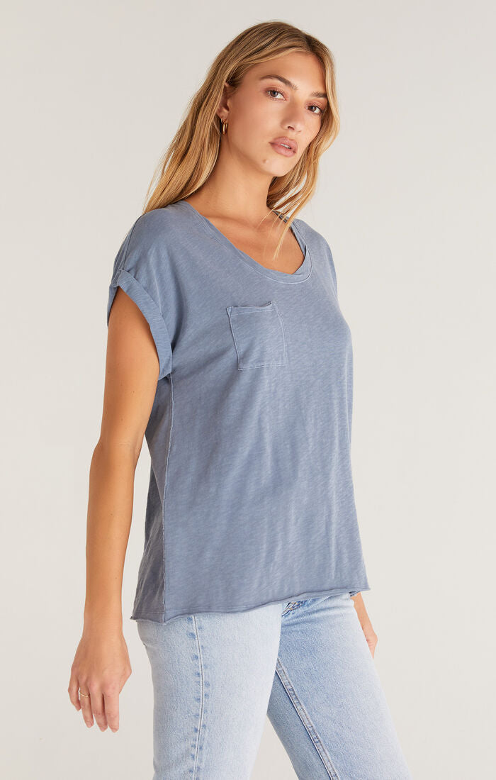 Traveler Easy Pocket Tee
