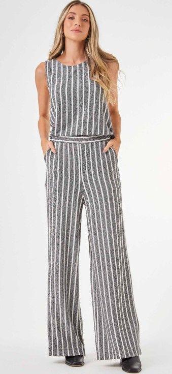 WIDE LEG SEERSUCKER PANTS