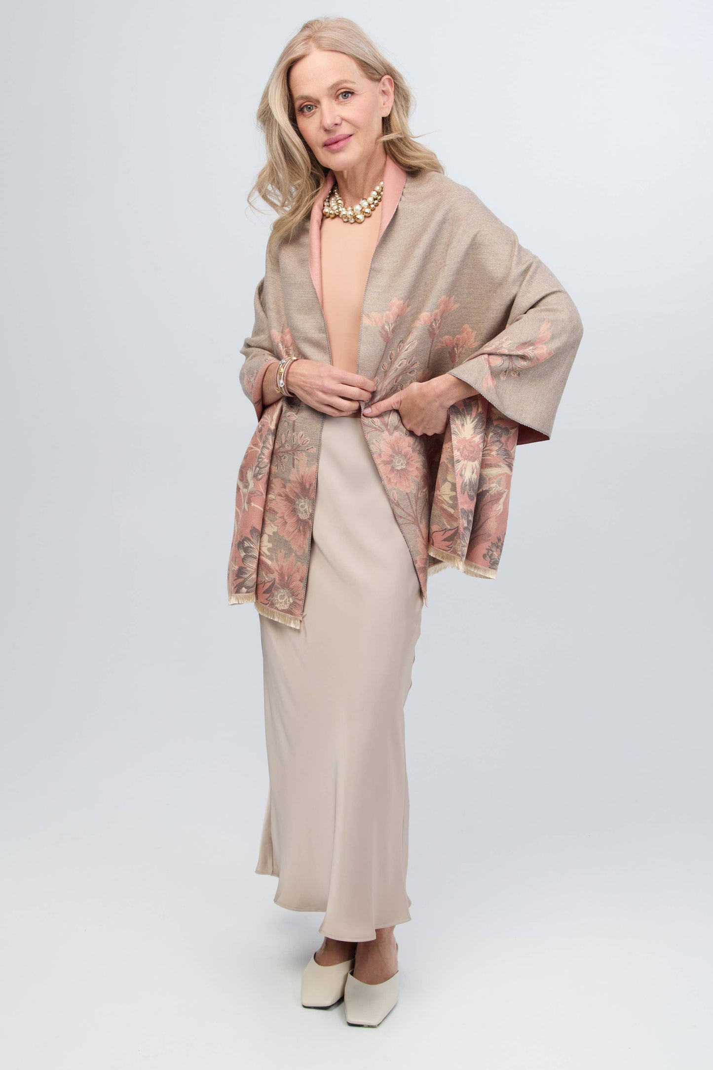 SAACHI - Reversible Floral Oversized Scarf