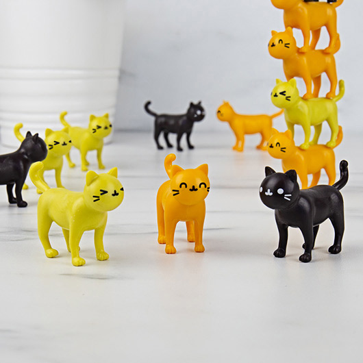 Gift Republic - Cat-Astrophe - Cat Stacking Game