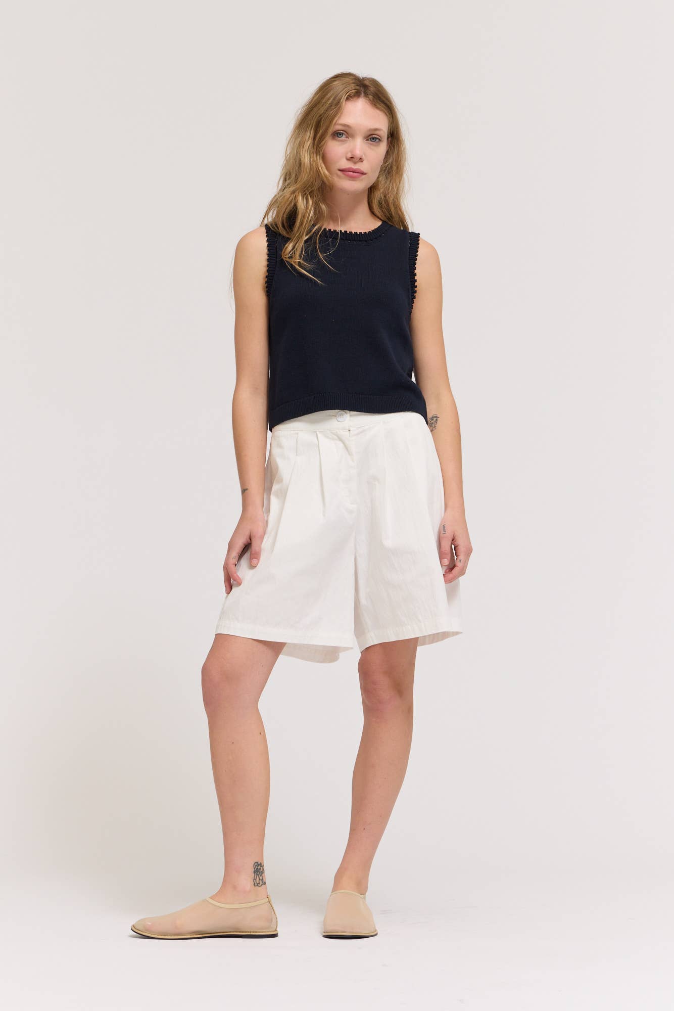 Grade & Gather - 42205 - EDGE TRIM KNIT VEST