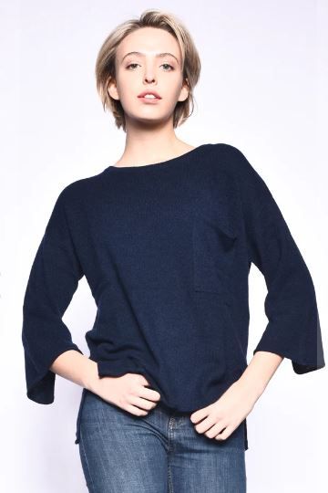 Light Square Round Neck w/pocket