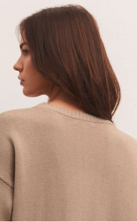 SIENNA OPEN
STAR SWEATER