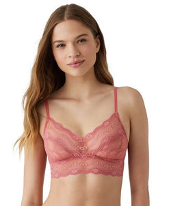 LACE KISS BRALETTE