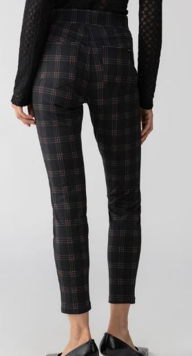 Runway Legging Check