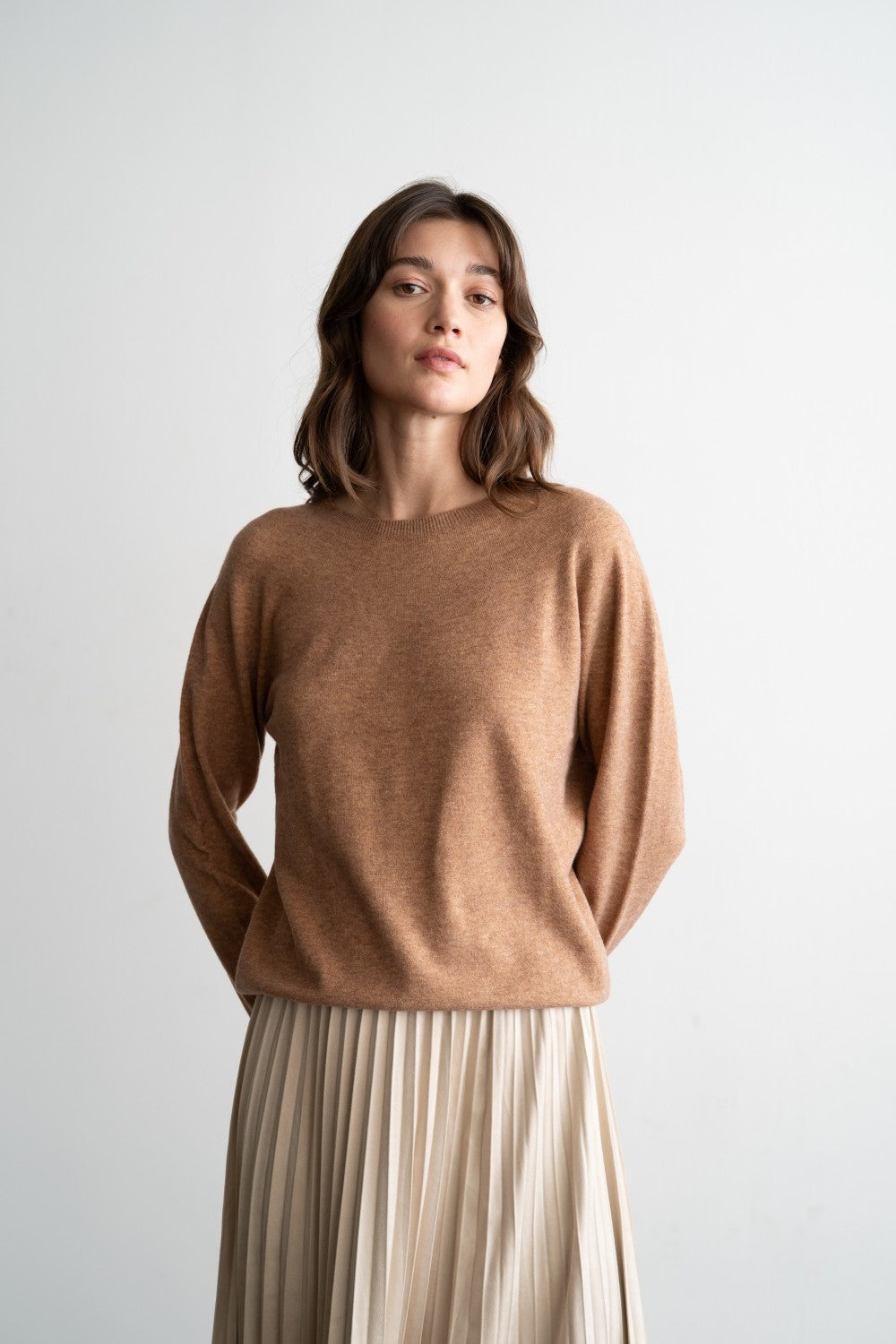 CREW NECK REGULAR LONG SLEEVE SWEATER