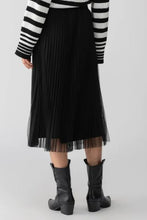 Load image into Gallery viewer, TULLE PLEATED MIDI SKIRT
