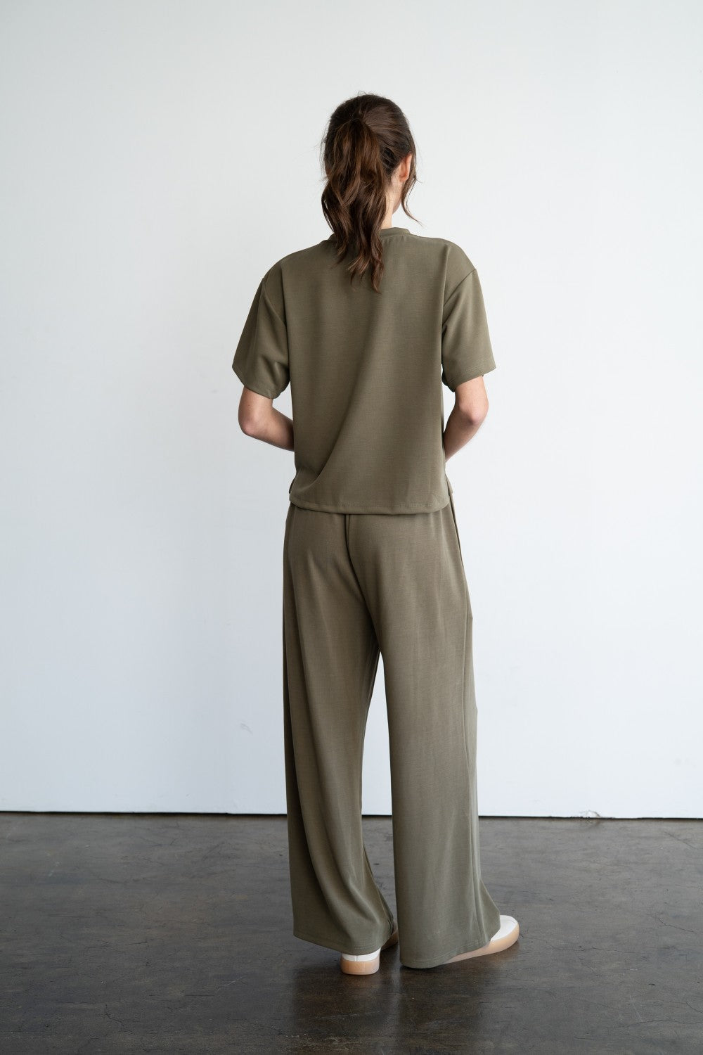 WIDE LEG COMFY PANTS
