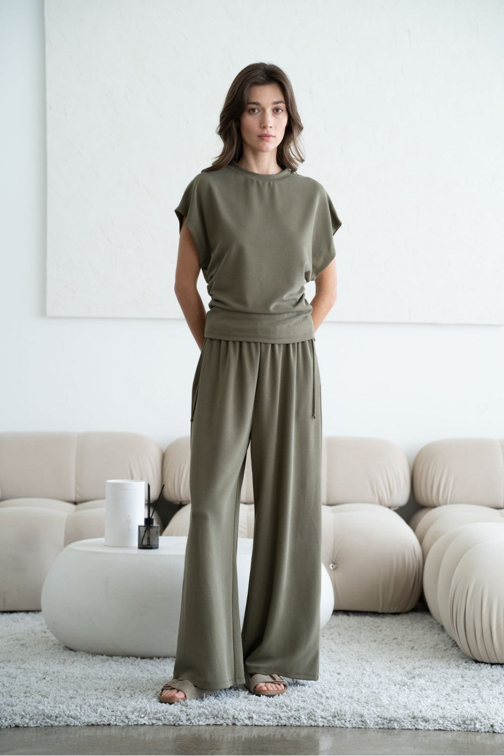 SIDE RUCHED SHORT SLEEVE TOP