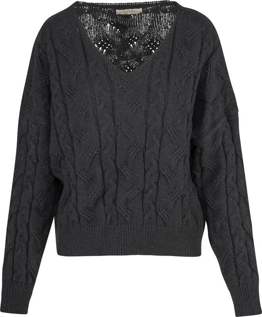 V NECK CABLE SWEATER