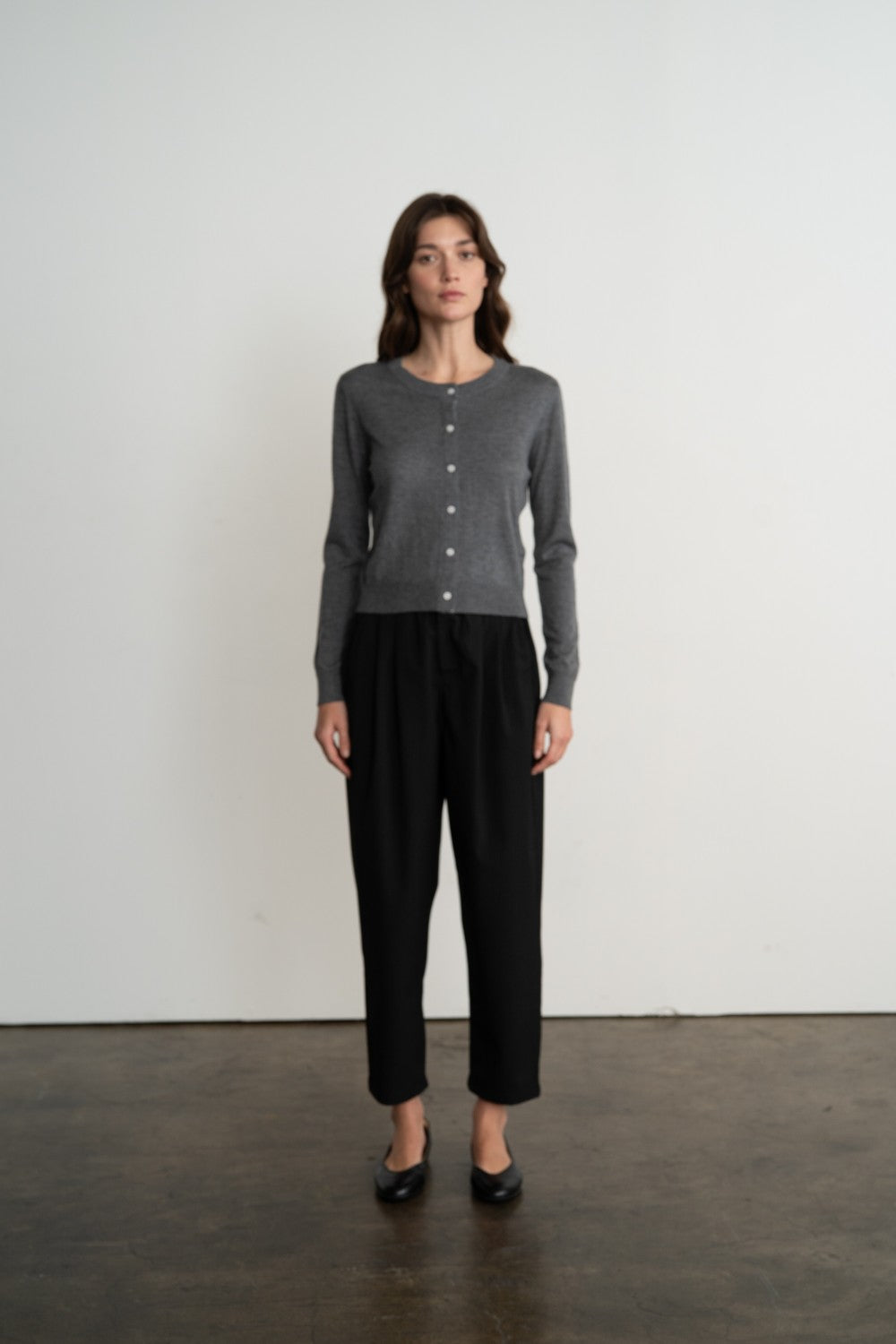 SOFT CREW NECK CARDIGAN
