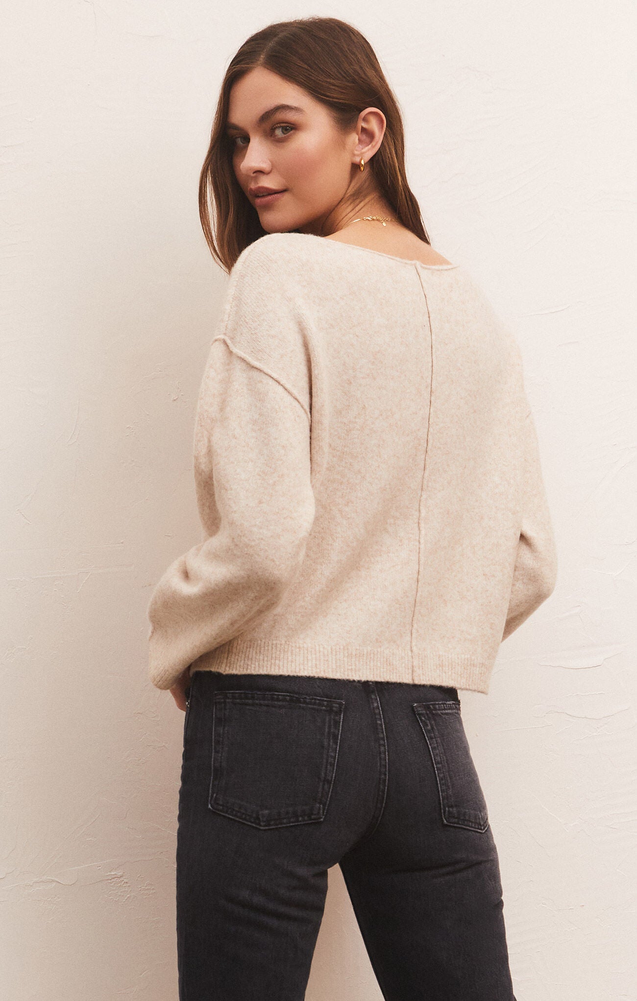 EVERYDAY
PULLOVER
SWEATER