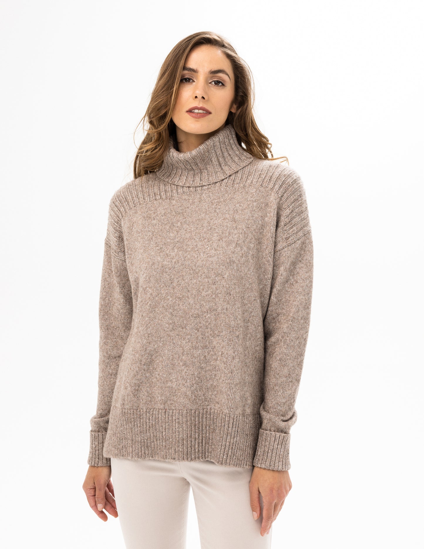 L/S TURTLE NECK SWEATER