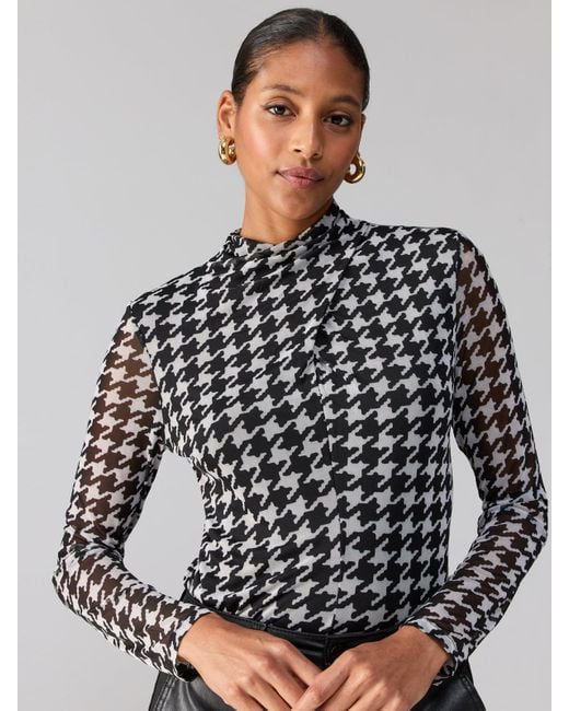 MAKE A STATMENT MESH TOP