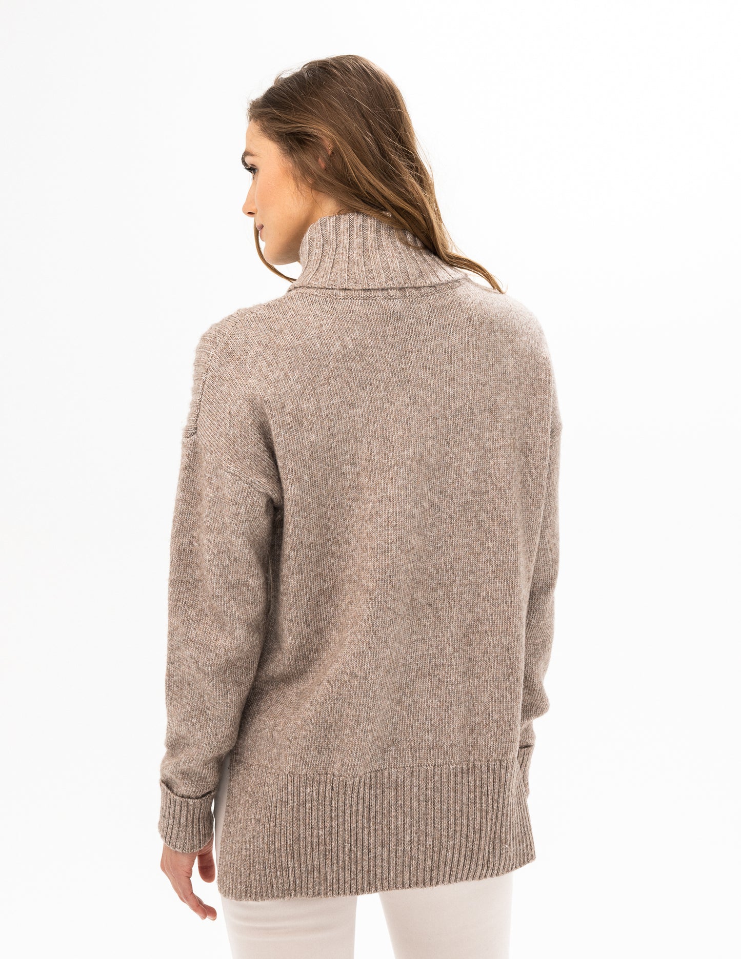 L/S TURTLE NECK SWEATER