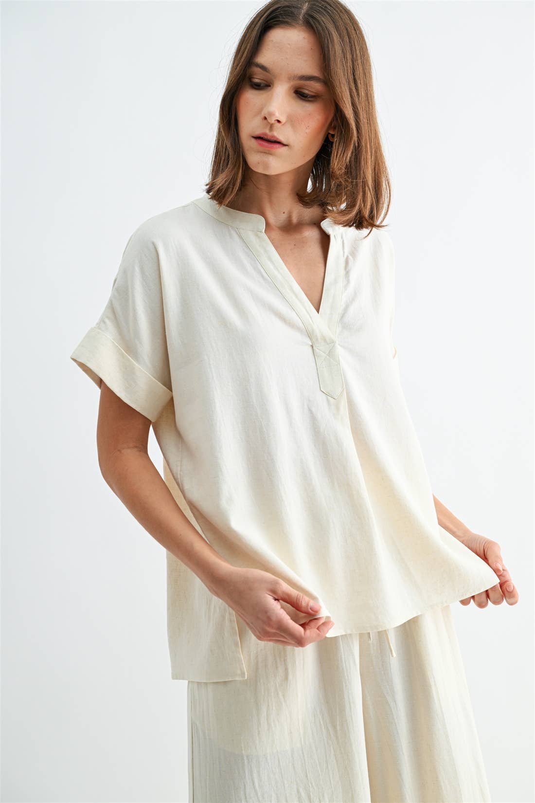 V NECK DOLMAN TOP