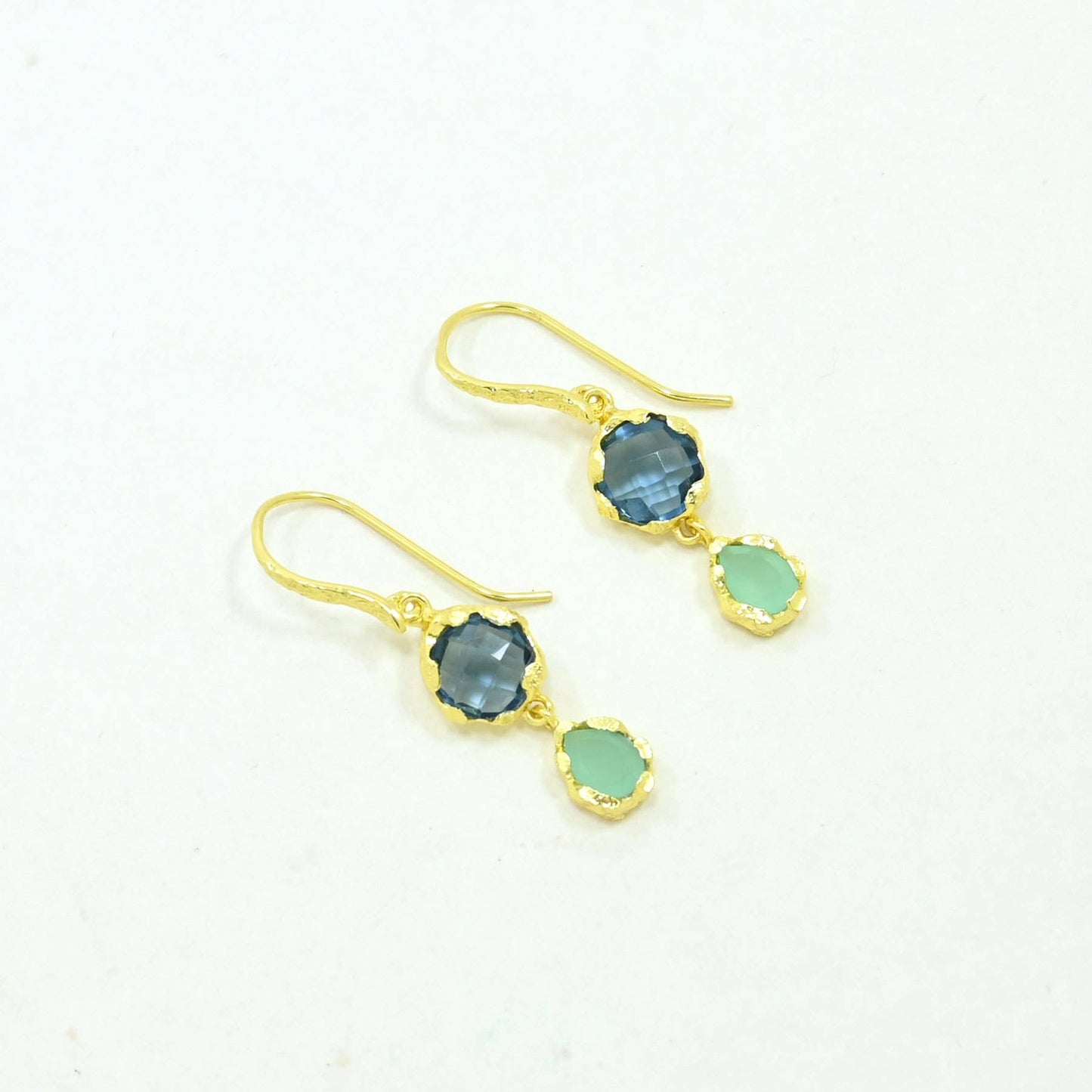 Schmuckoo x Noyre Berlin - Nerina Earring Gold Plated - Blue Iolite & Aqua Chalcedony